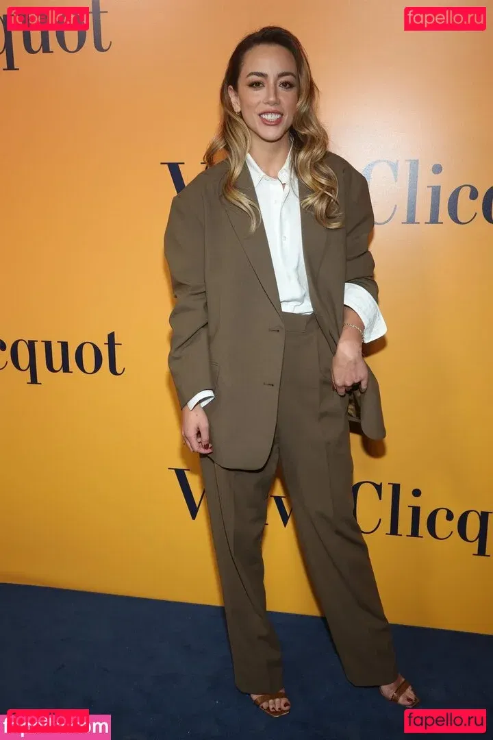 Chloe Bennet Onlyfans Photo Gallery 