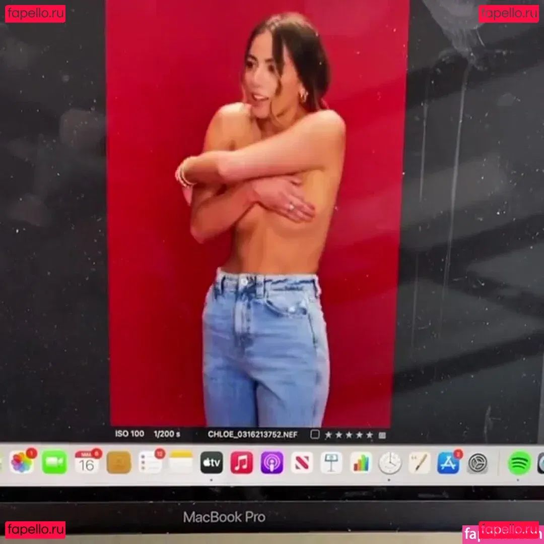Chloe Bennet Onlyfans Photo Gallery 