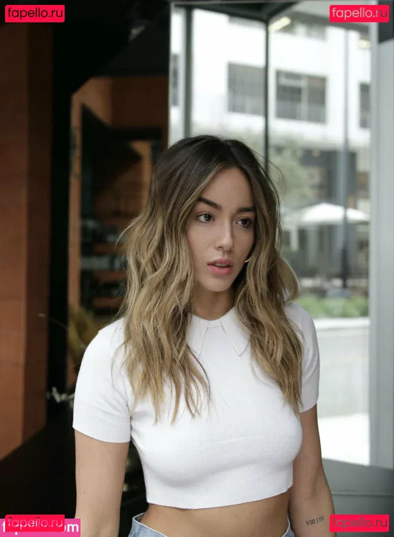 Chloe Bennet Onlyfans Photo Gallery 