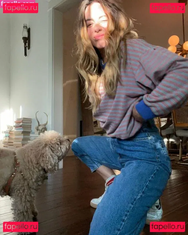 Chloe Bennet Onlyfans Photo Gallery 