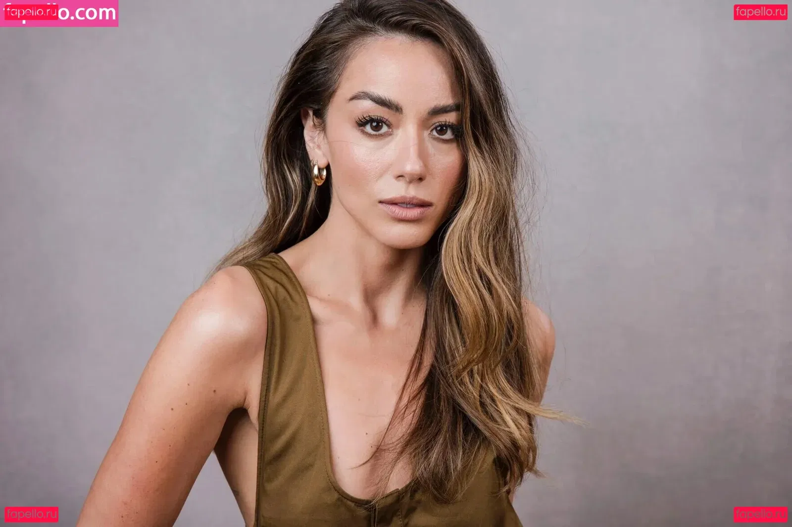Chloe Bennet Onlyfans Photo Gallery 