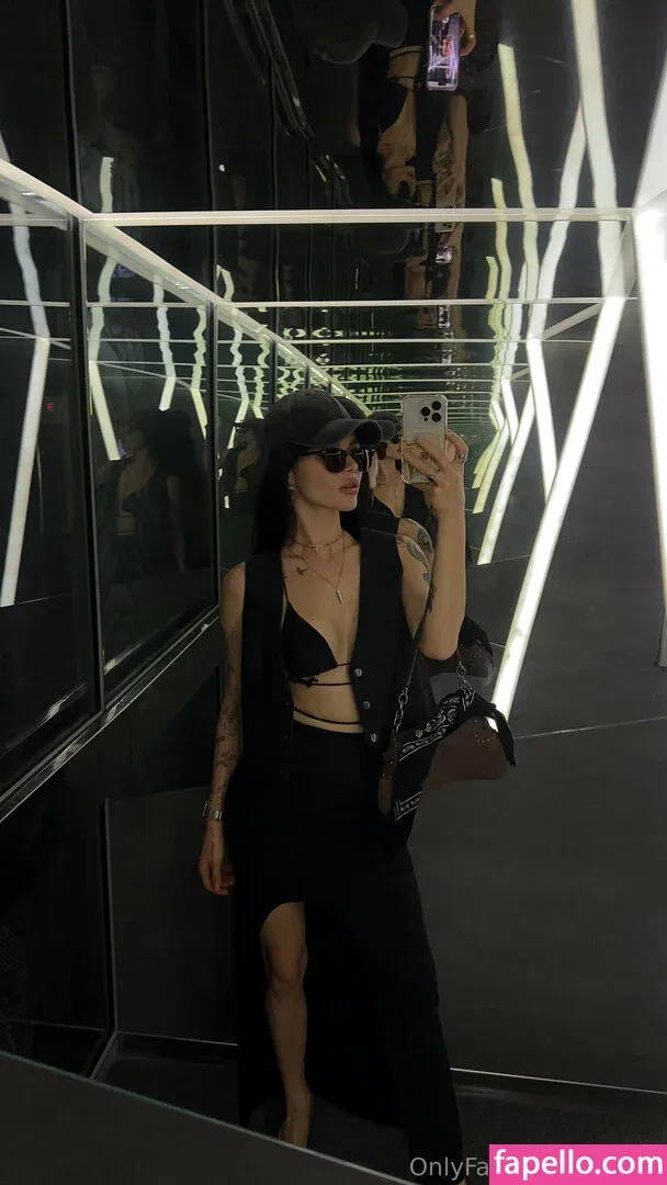 LinaIvy Onlyfans Photo Gallery 