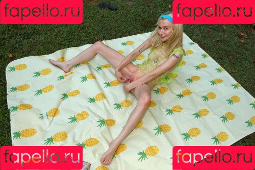 Emma Rosie Onlyfans Photo Gallery 