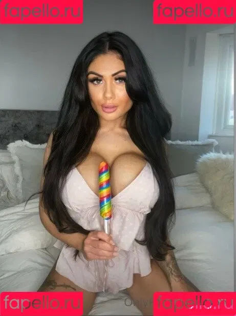Linsay Streatfield Onlyfans Photo Gallery 