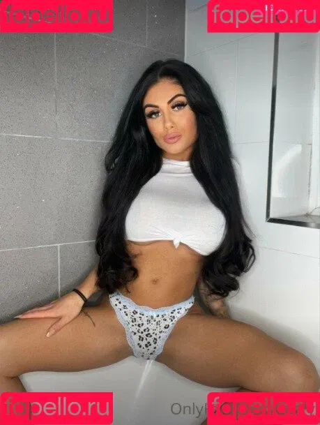 Linsay Streatfield Onlyfans Photo Gallery 