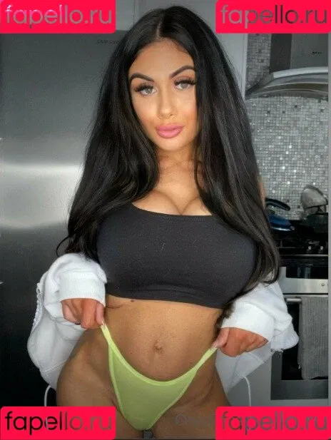 Linsay Streatfield Onlyfans Photo Gallery 