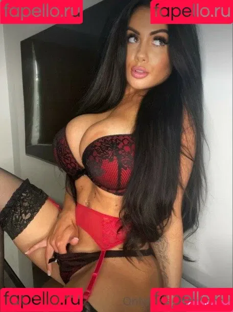 Linsay Streatfield Onlyfans Photo Gallery 