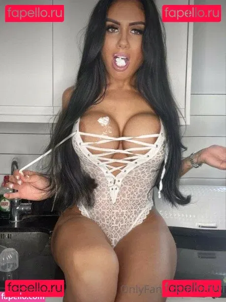 Linsay Streatfield Onlyfans Photo Gallery 