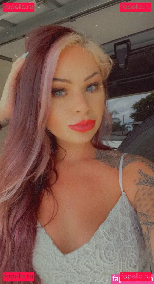 brookegonerouge Onlyfans Photo Gallery 