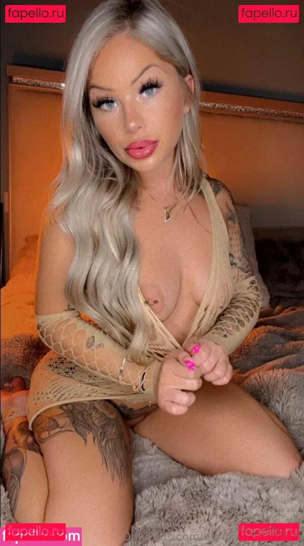 brookegonerouge Onlyfans Photo Gallery 