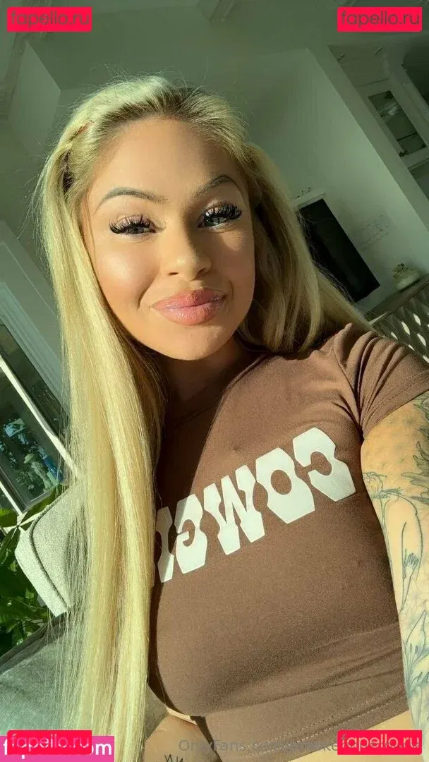 brookegonerouge Onlyfans Photo Gallery 