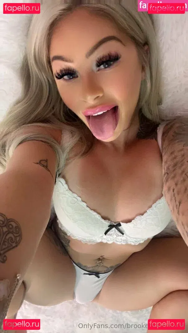 brookegonerouge Onlyfans Photo Gallery 