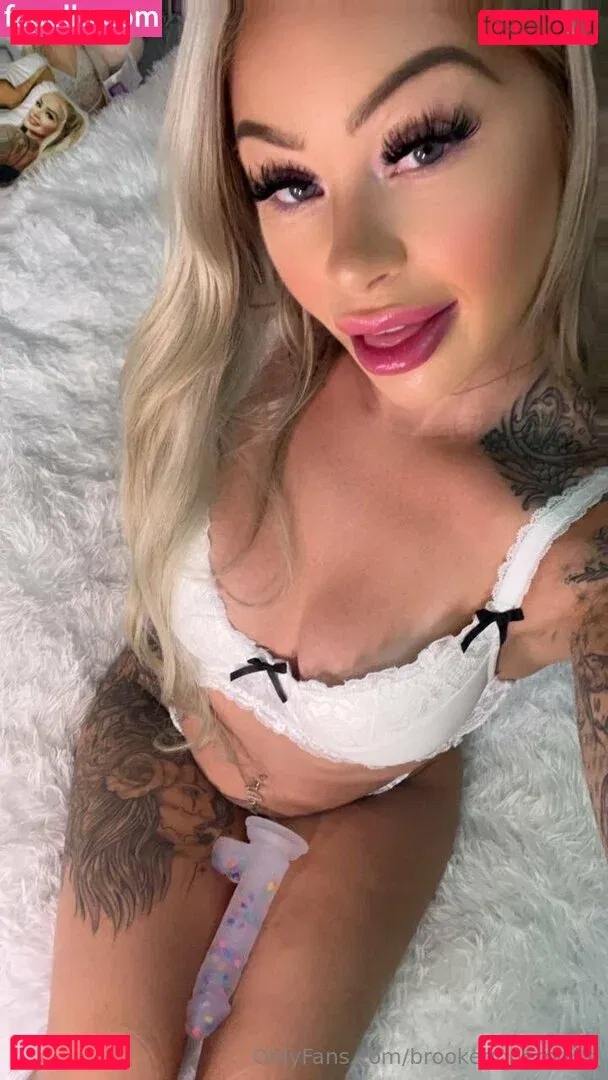 brookegonerouge Onlyfans Photo Gallery 