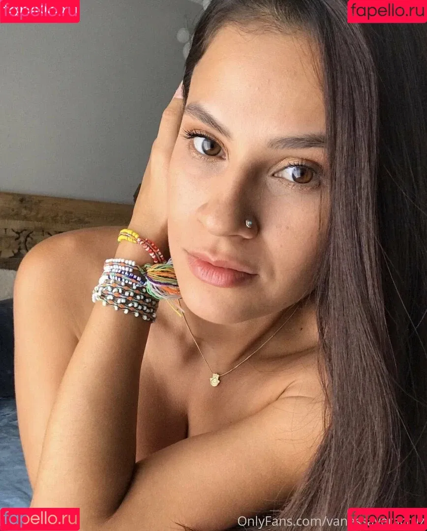 Vanessa Veracruz Onlyfans Photo Gallery 