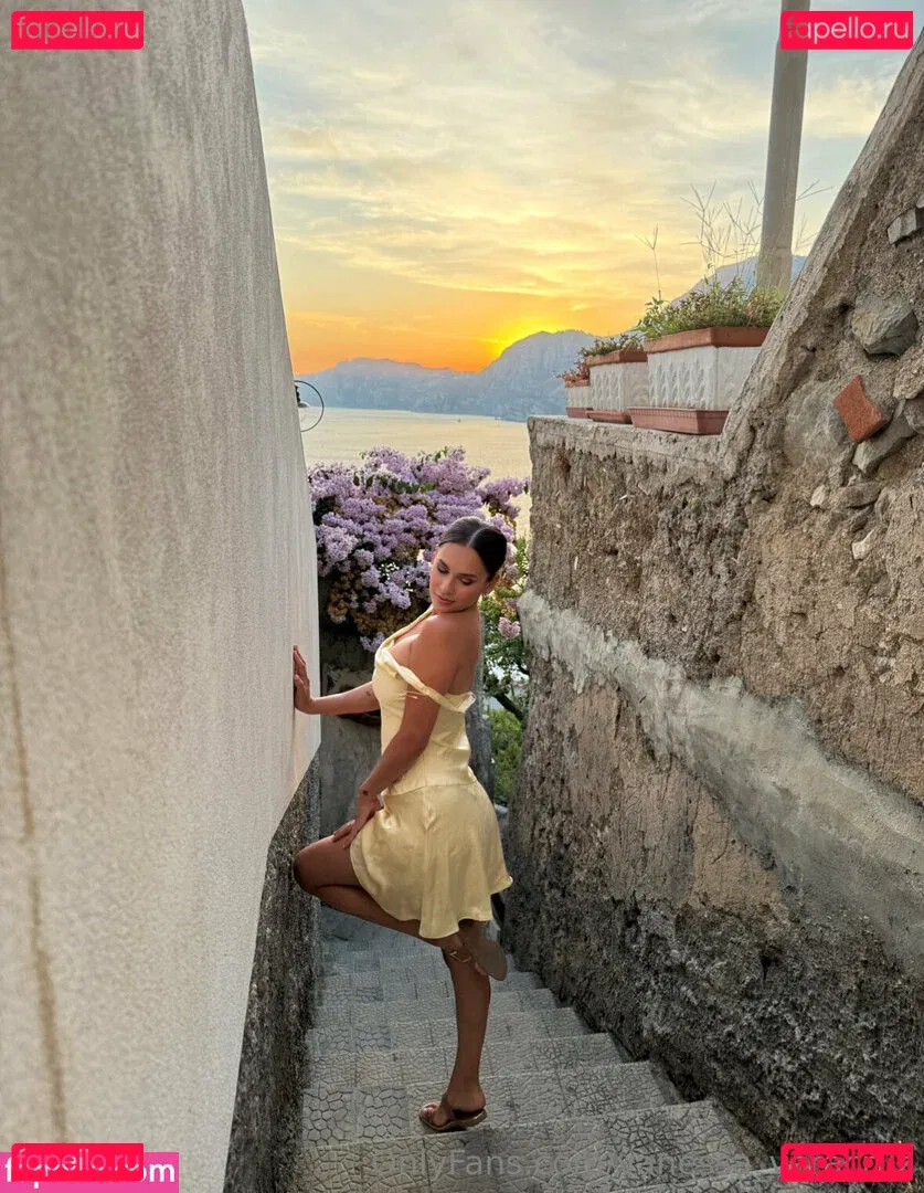 Vanessa Veracruz Onlyfans Photo Gallery 