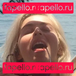 Julianne Hough Onlyfans Photo Gallery 