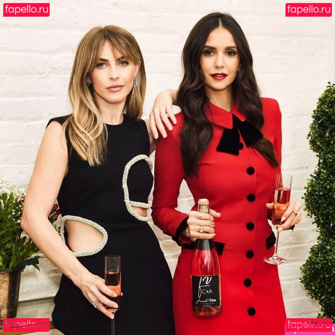 Julianne Hough Onlyfans Photo Gallery 