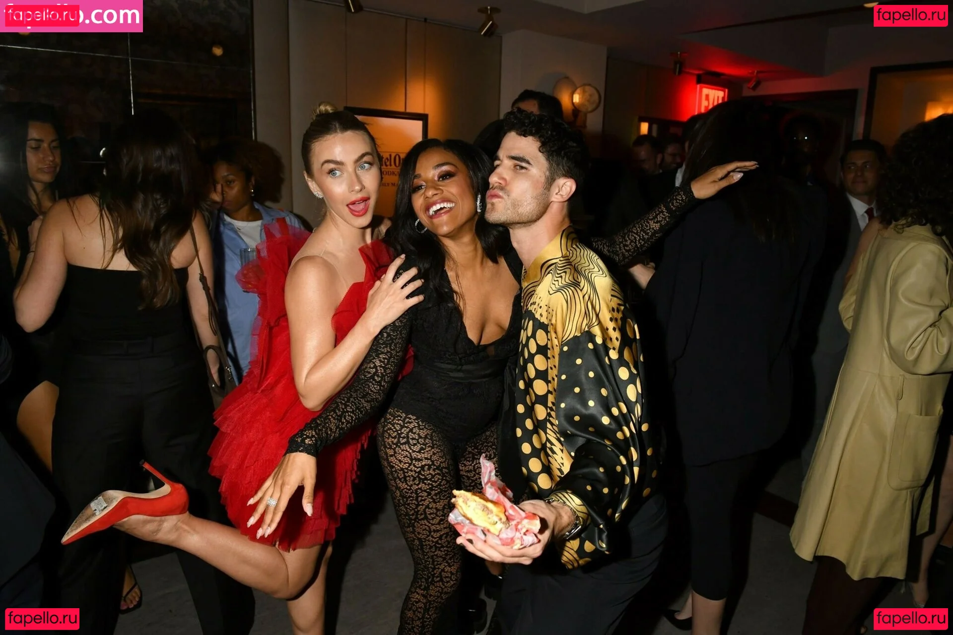 Julianne Hough Onlyfans Photo Gallery 