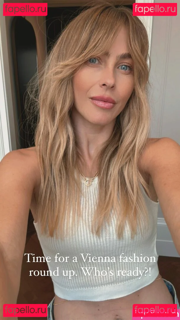 Julianne Hough Onlyfans Photo Gallery 