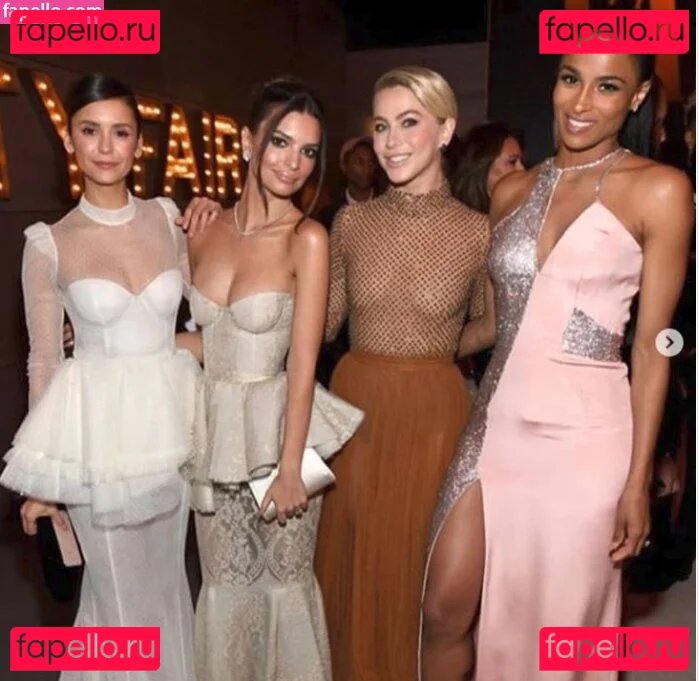 Julianne Hough Onlyfans Photo Gallery 