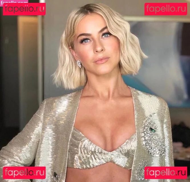 Julianne Hough Onlyfans Photo Gallery 