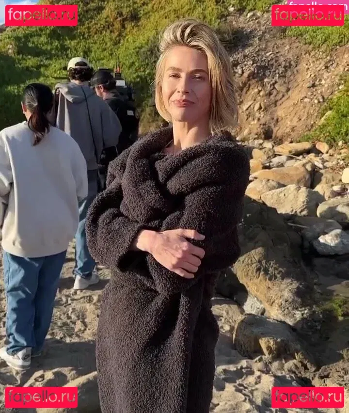 Julianne Hough Onlyfans Photo Gallery 