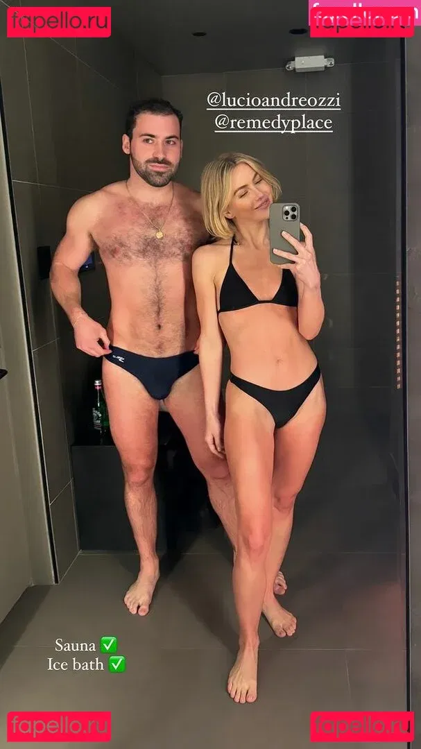 Julianne Hough Onlyfans Photo Gallery 