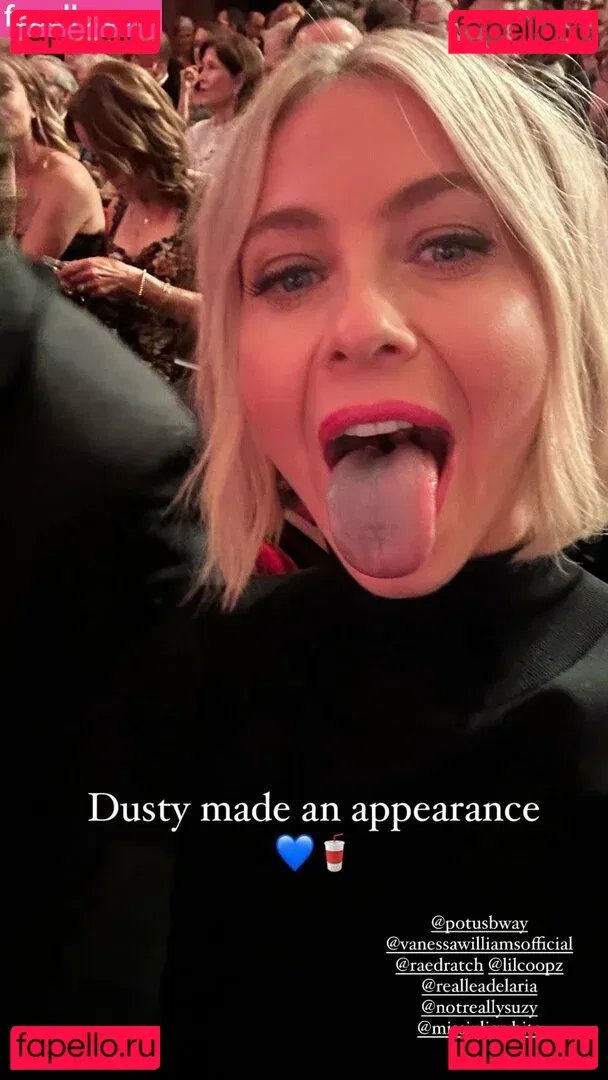 Julianne Hough Onlyfans Photo Gallery 