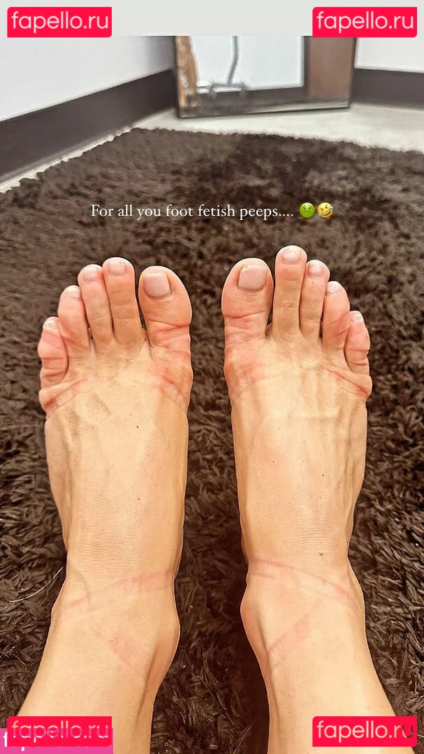 Julianne Hough Onlyfans Photo Gallery 