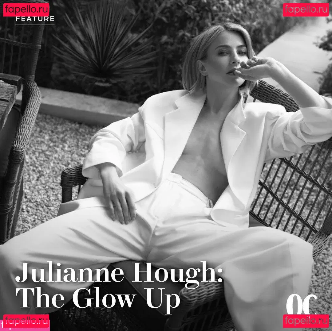 Julianne Hough Onlyfans Photo Gallery 