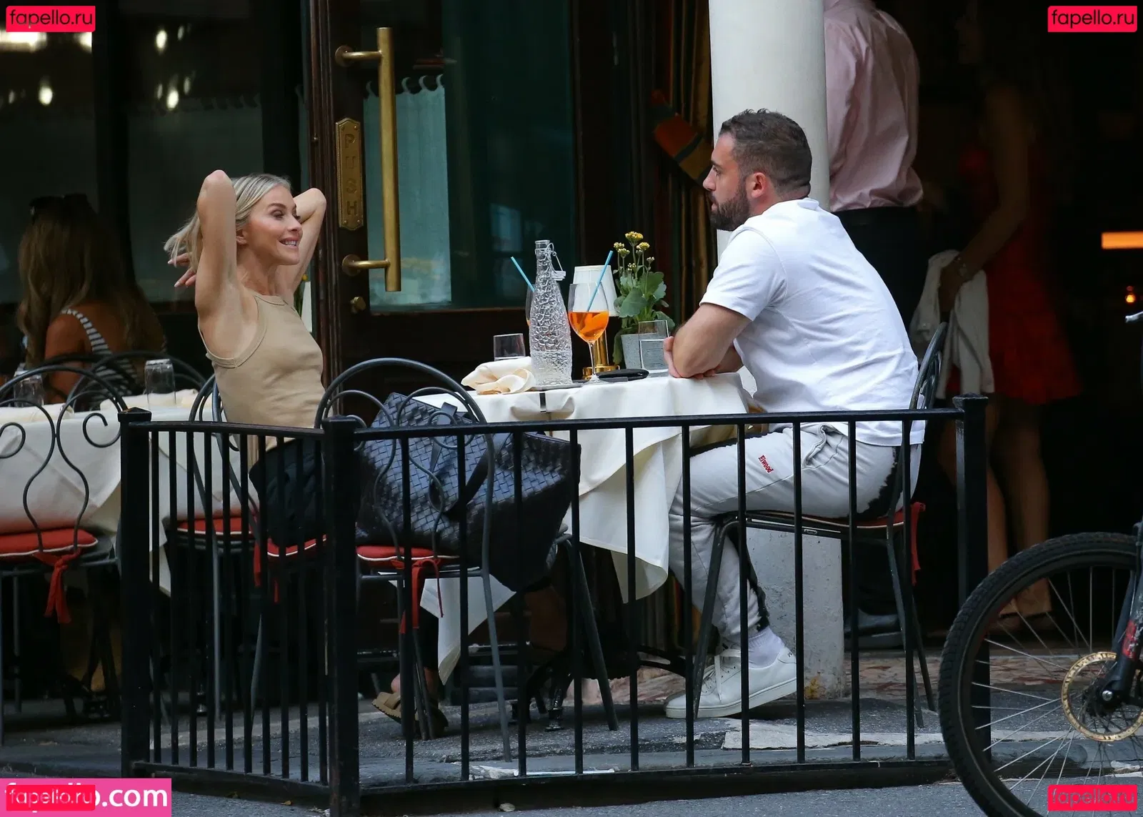 Julianne Hough Onlyfans Photo Gallery 