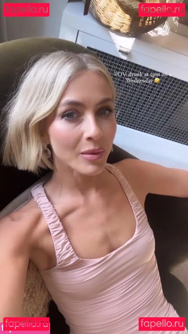 Julianne Hough Onlyfans Photo Gallery 