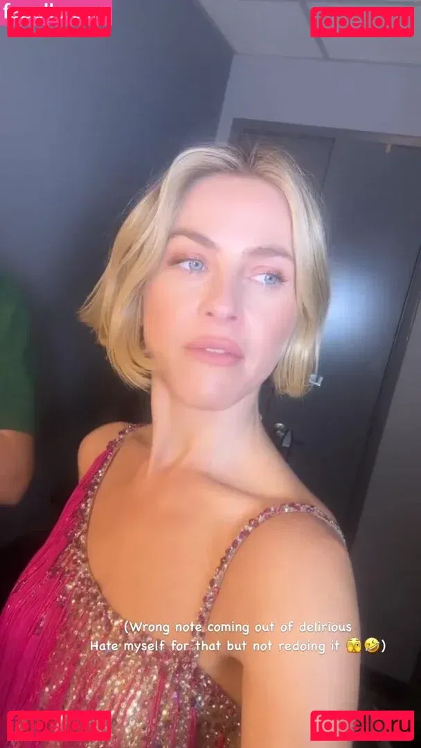 Julianne Hough Onlyfans Photo Gallery 