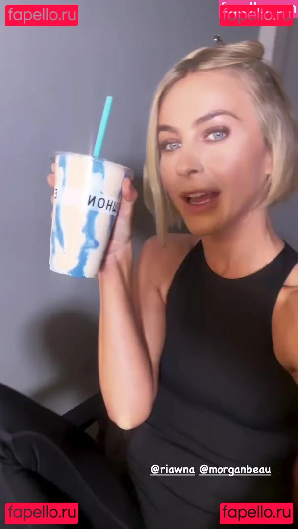 Julianne Hough Onlyfans Photo Gallery 