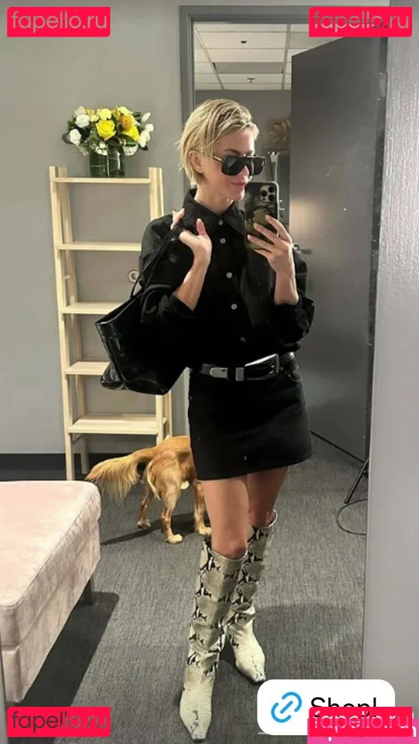 Julianne Hough Onlyfans Photo Gallery 