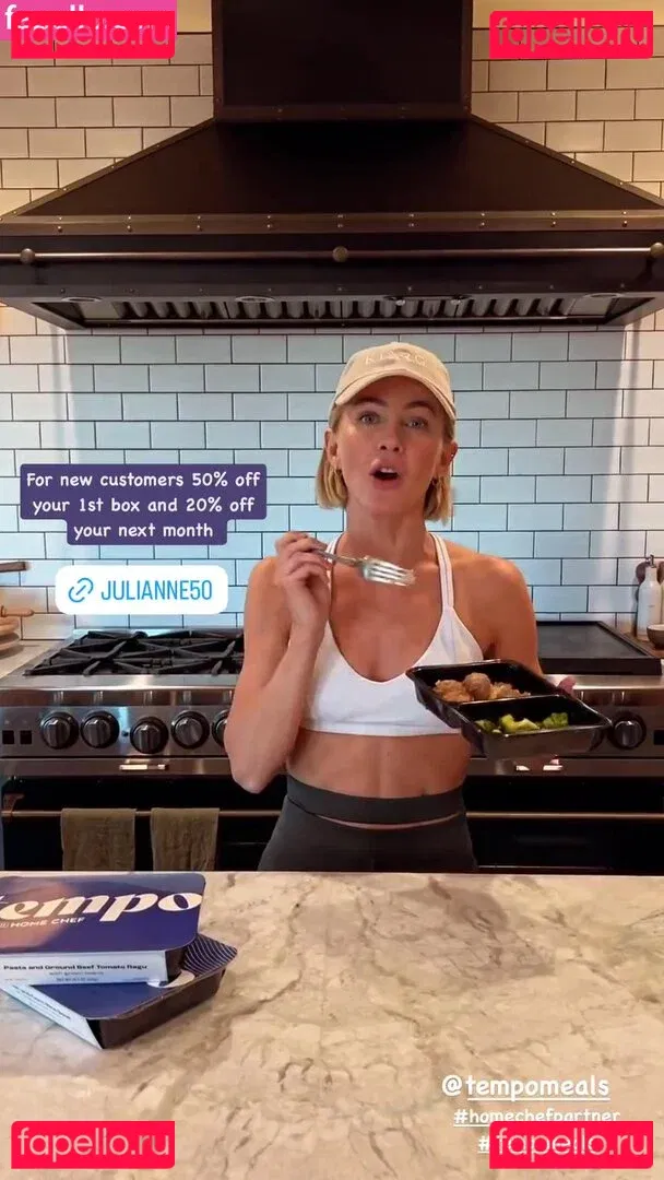 Julianne Hough Onlyfans Photo Gallery 