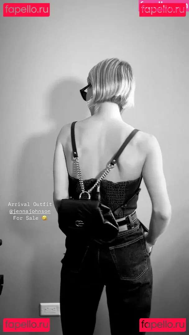 Julianne Hough Onlyfans Photo Gallery 