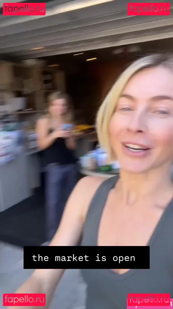 Julianne Hough Onlyfans Photo Gallery 