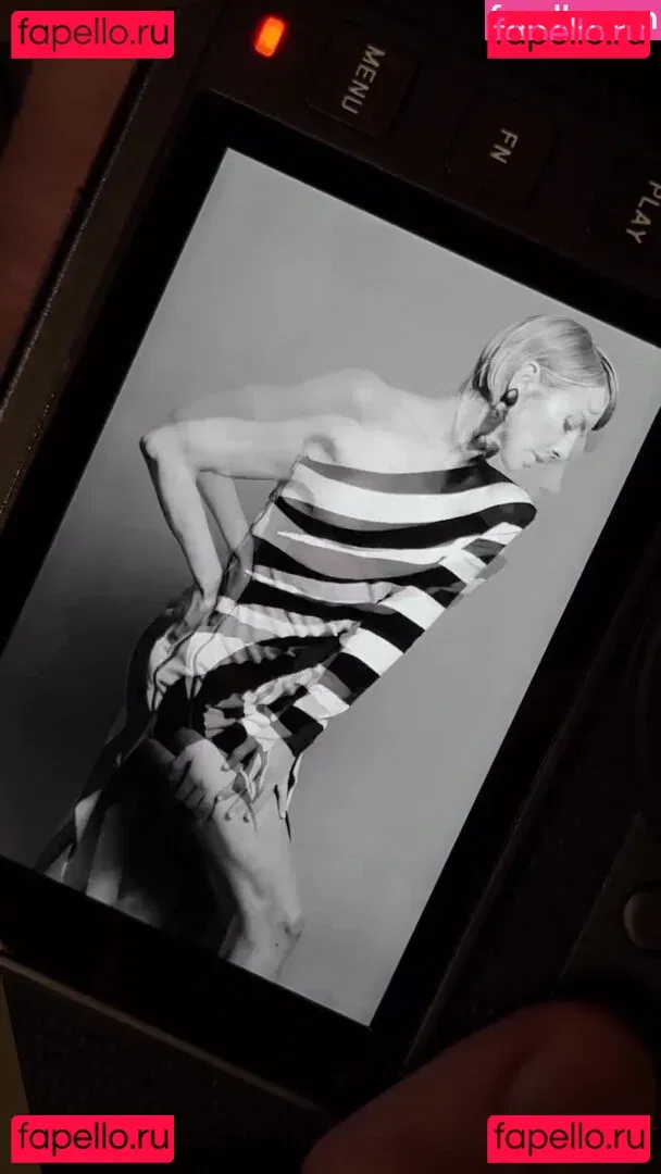 Julianne Hough Onlyfans Photo Gallery 