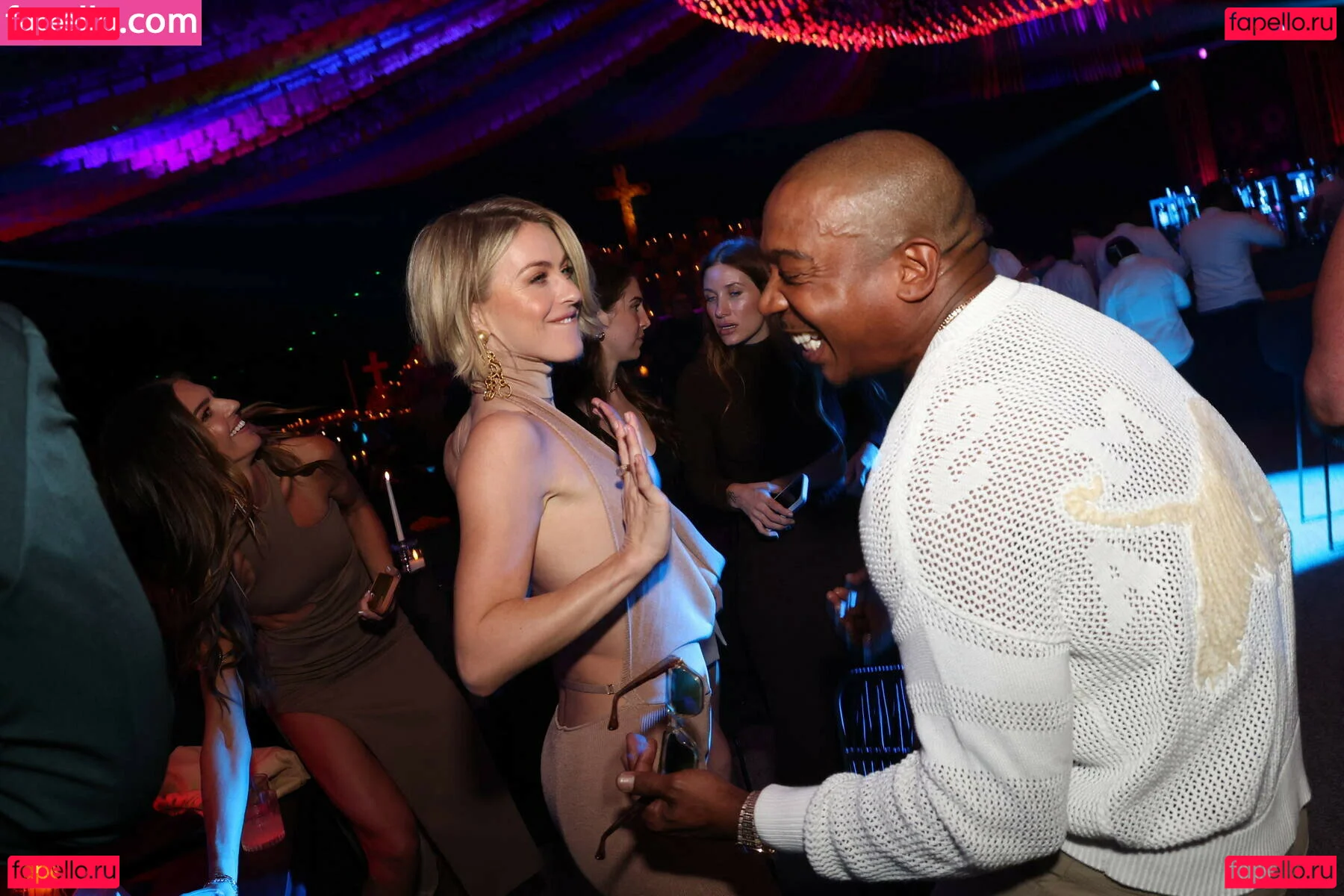 Julianne Hough Onlyfans Photo Gallery 