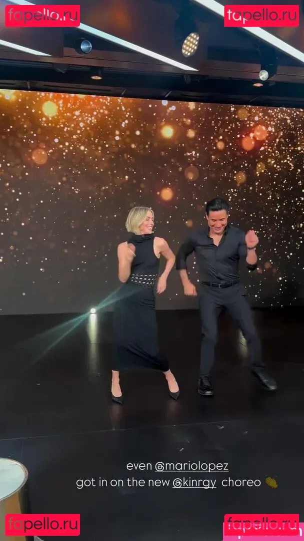 Julianne Hough Onlyfans Photo Gallery 