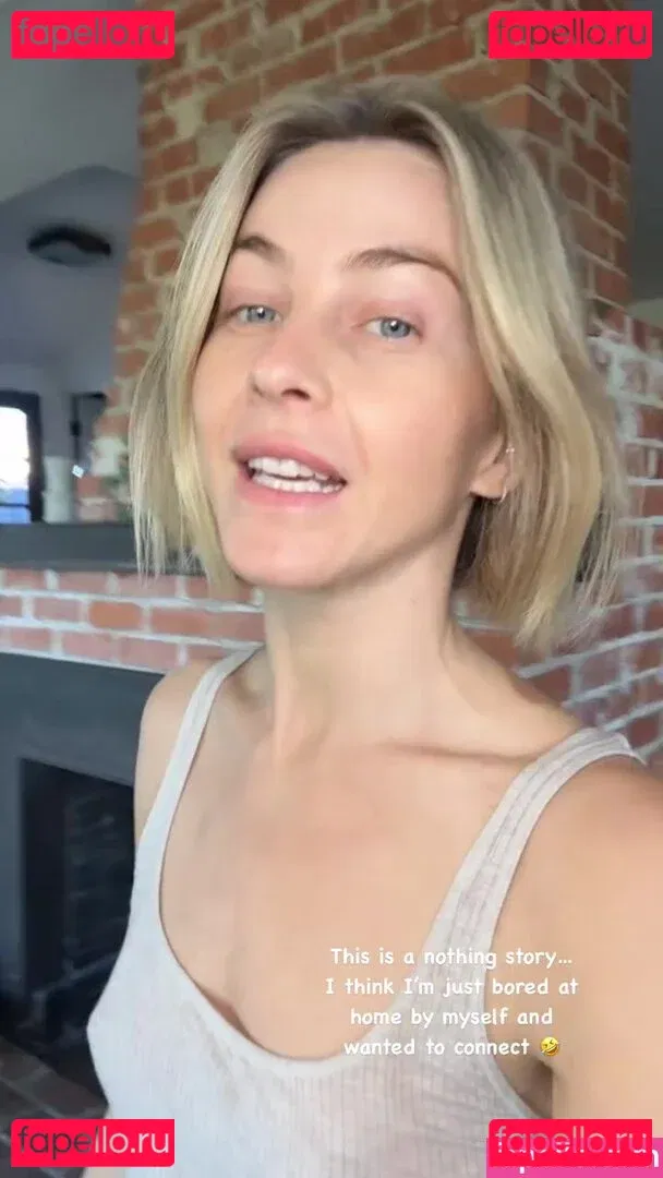 Julianne Hough Onlyfans Photo Gallery 