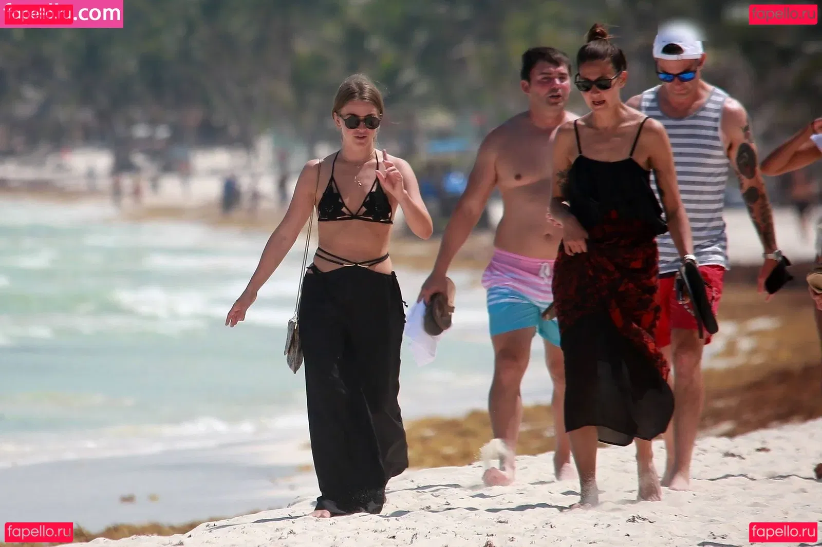 Julianne Hough Onlyfans Photo Gallery 