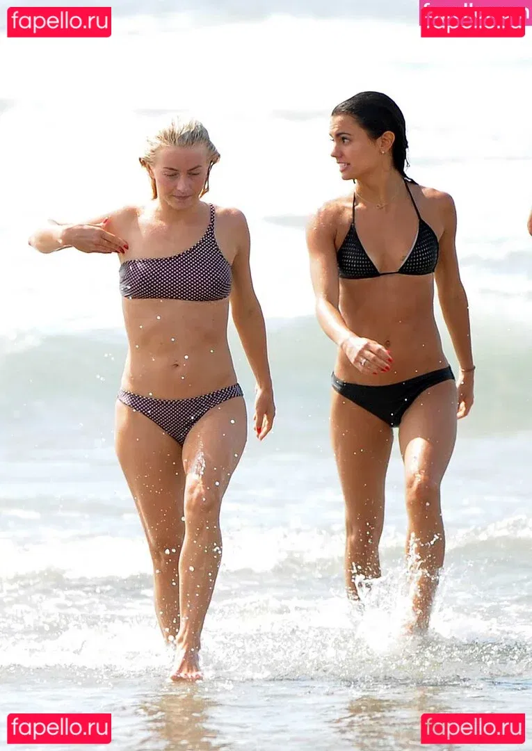 Julianne Hough Onlyfans Photo Gallery 