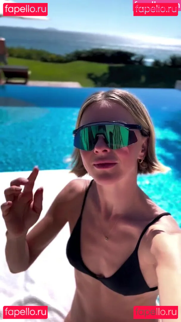 Julianne Hough Onlyfans Photo Gallery 