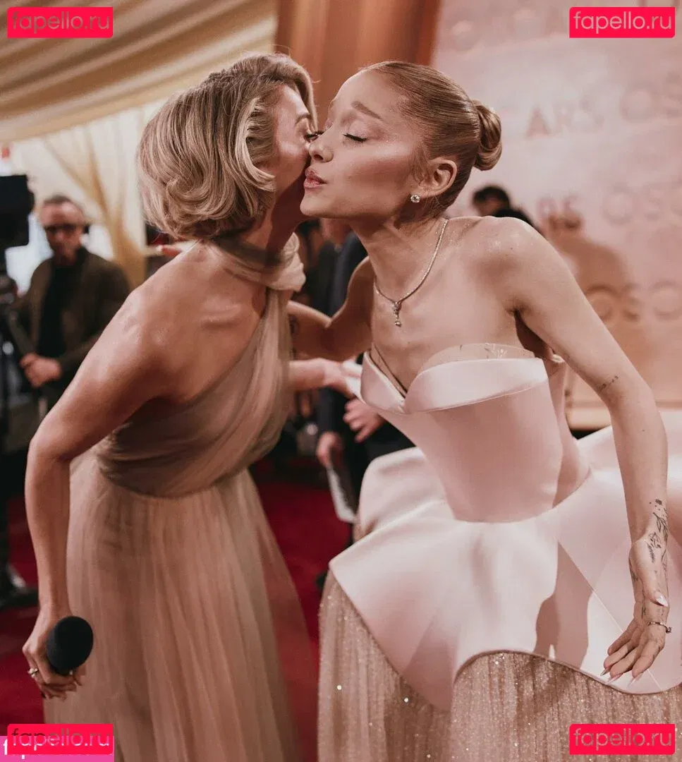 Julianne Hough Onlyfans Photo Gallery 