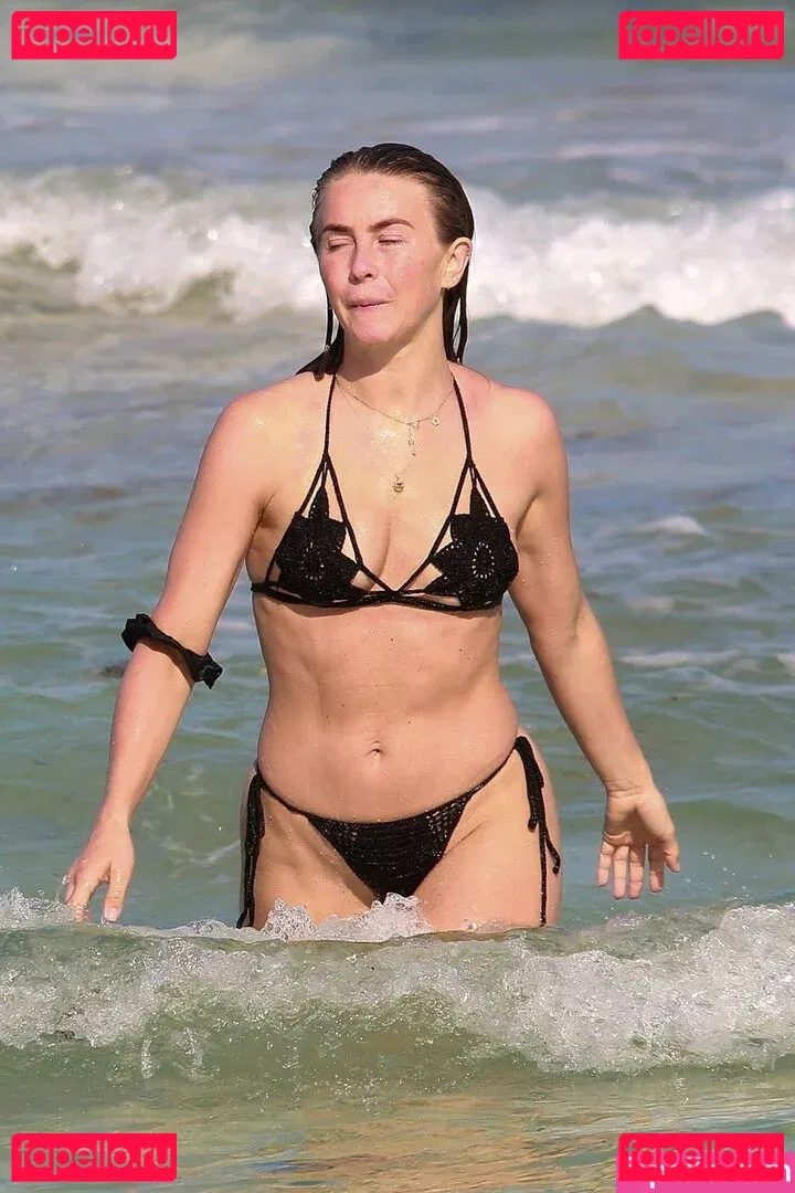 Julianne Hough Onlyfans Photo Gallery 