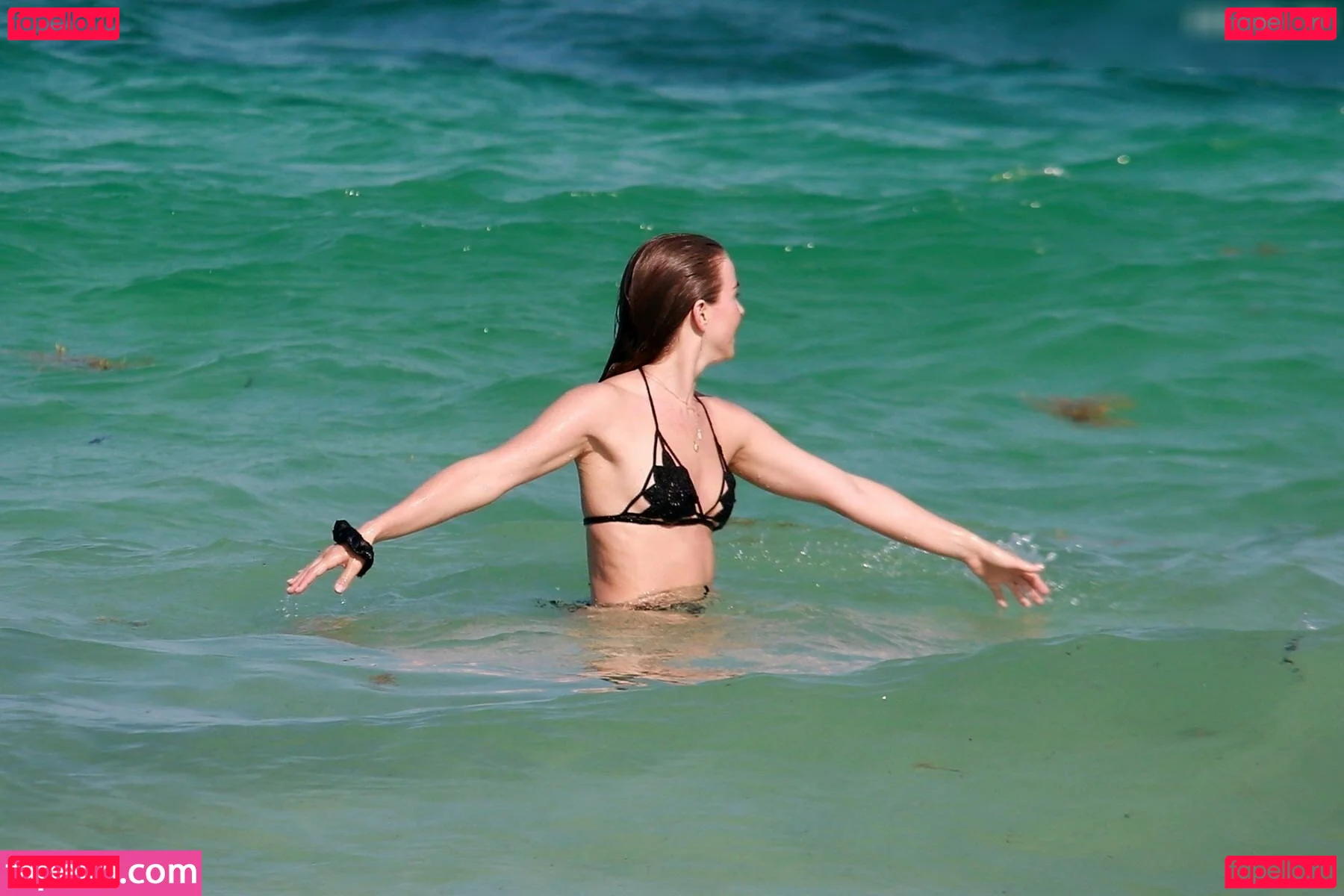 Julianne Hough Onlyfans Photo Gallery 