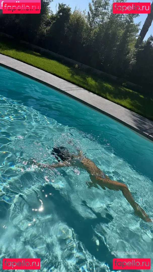 Julianne Hough Onlyfans Photo Gallery 