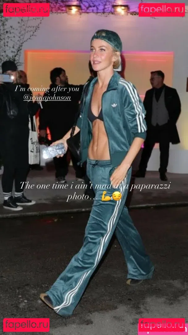 Julianne Hough Onlyfans Photo Gallery 